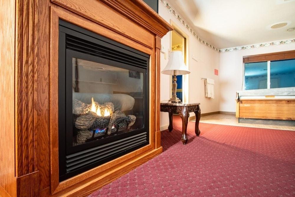 Hotel Fireside Inn, Ocean's Edge Belfast