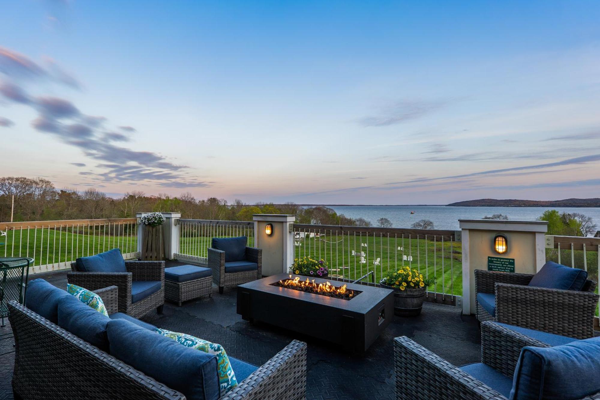 Fireside Inn, Ocean's Edge Hotel