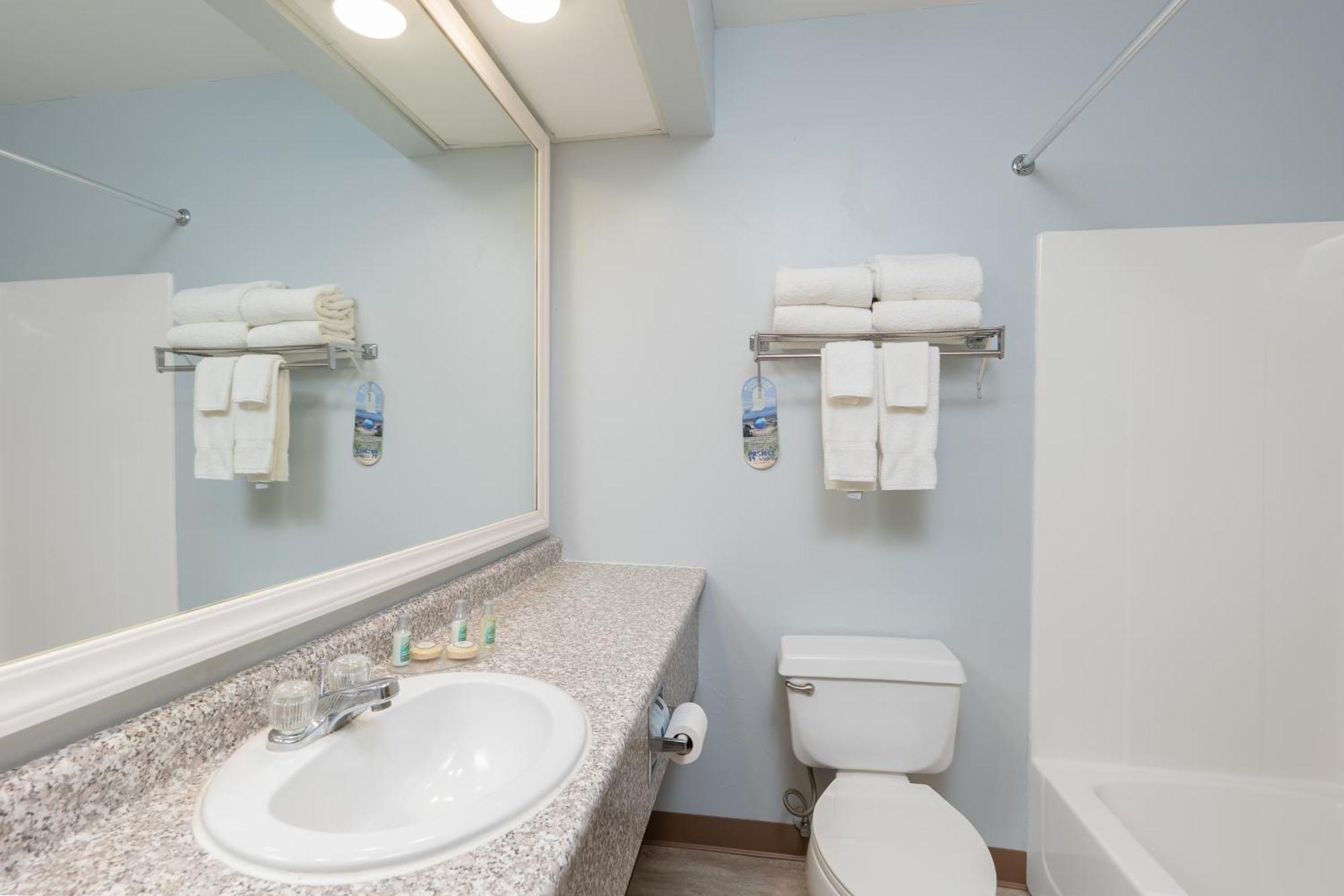 Fireside Inn, Ocean's Edge Hotel 3*