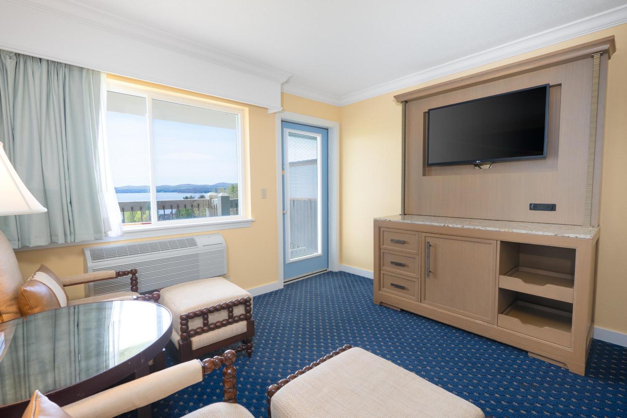 Fireside Inn, Ocean's Edge Belfast
